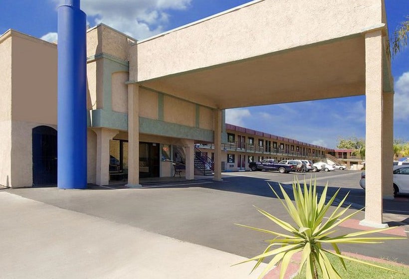 Hotel Americas Best Value Inn-Oak Street