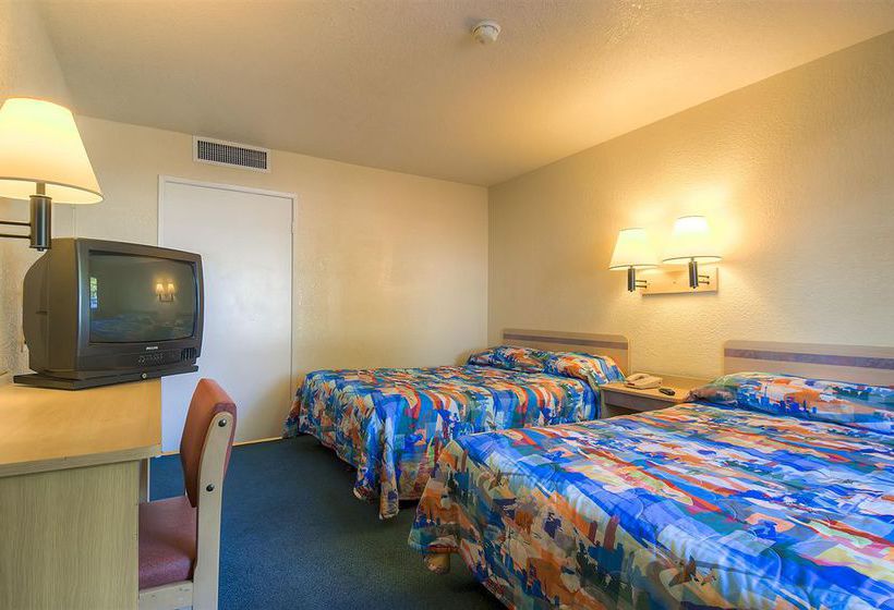 Motel 6 Central  | Barstow | California | United States 3