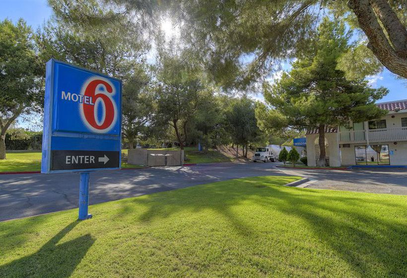 Motel 6 Central  | Barstow | California | United States 9