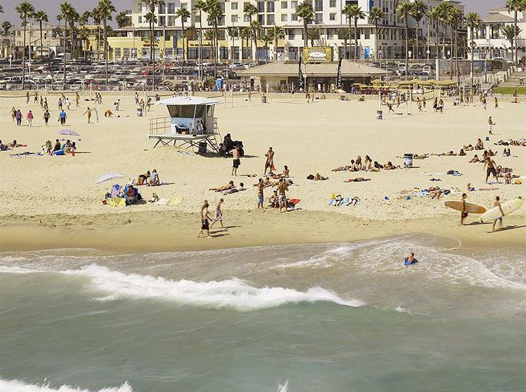 Hotel Shorebreak California
