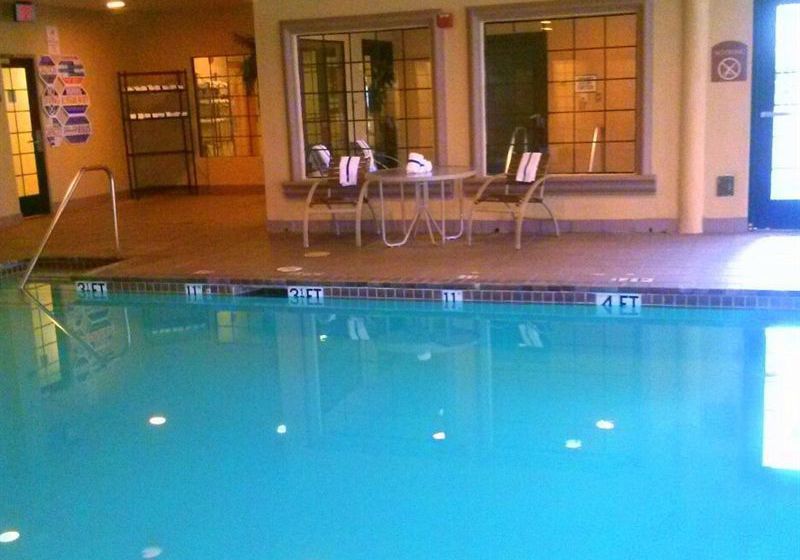 Hotel Holiday Inn Express Hesperia  | Hesperia | California | United States 15