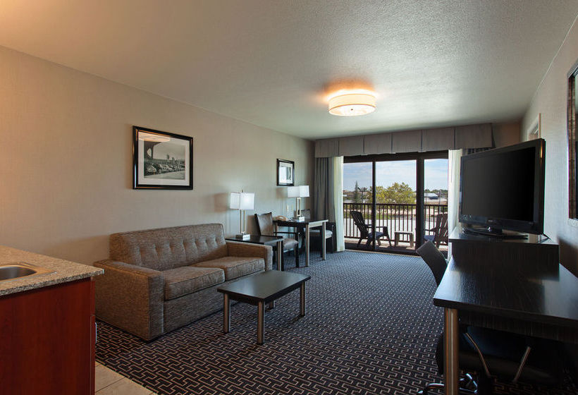 Hotel Holiday Inn Express Lancaster  | Lancaster | California | United States 14