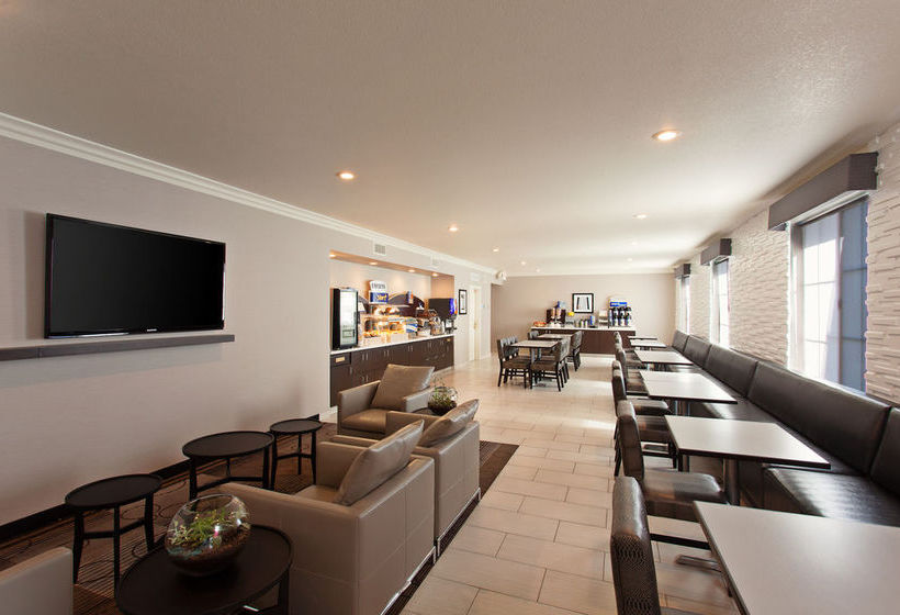 Hotel Holiday Inn Express Lancaster  | Lancaster | California | United States 17