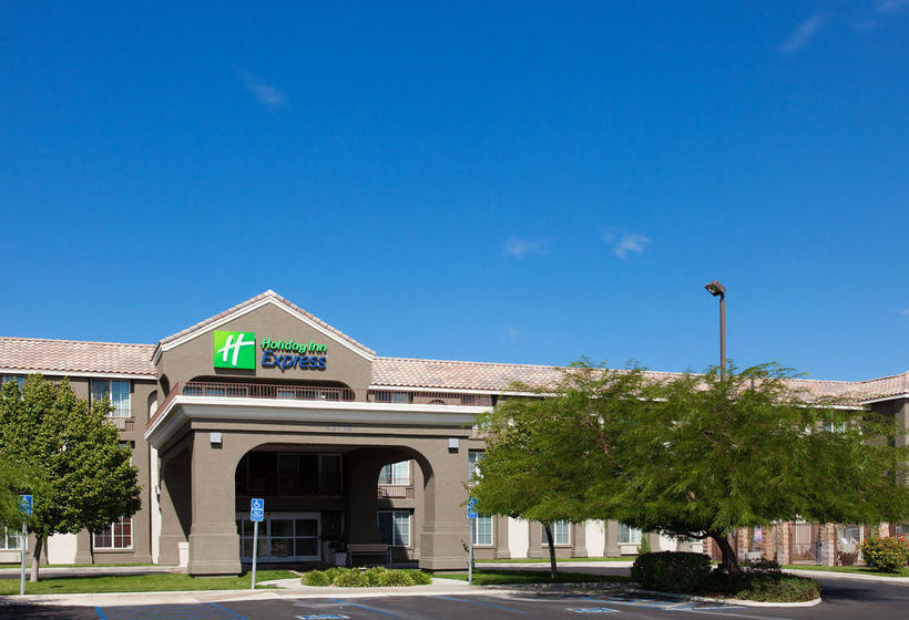 Hotel Holiday Inn Express Lancaster  | Lancaster | California | United States 20