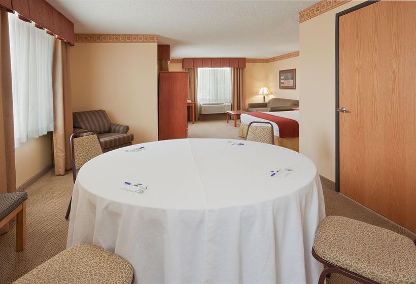 Hotel Holiday Inn Express Livermore  | Livermore | California | United States 13