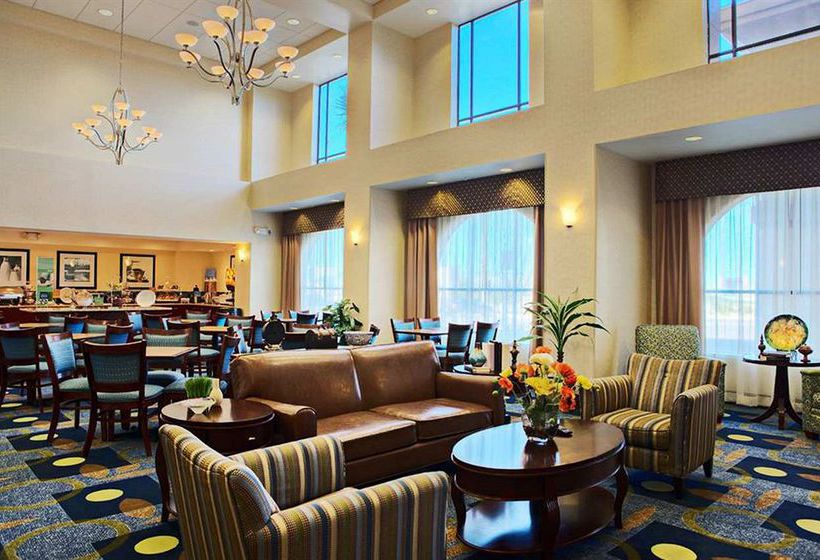 Hampton Inn Suites Lancaster Lancaster California