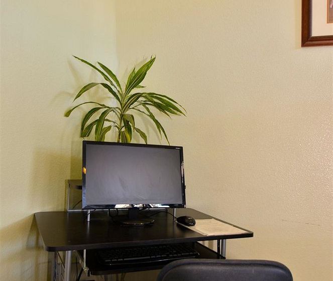 Super 8 Motel  | Hesperia | California | United States 14