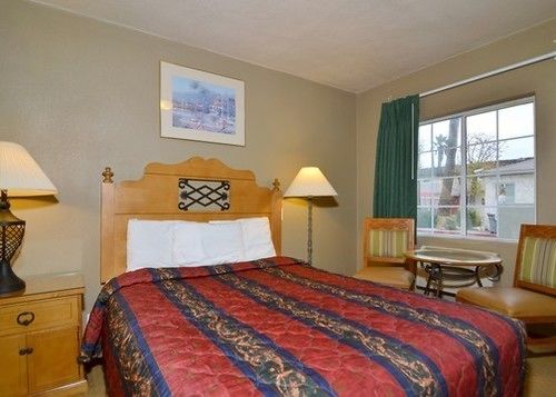 Hotel Rodeway Inn & Suites Indio  | Indio | California | United States 8