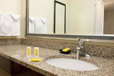Residence Inn by Marriott  | Irvine | California | United States 16
