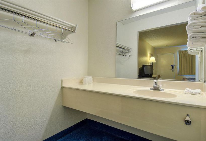 Motel 6 Lancaster  | Lancaster | California | United States 3