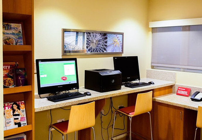 Hotel Towneplace Suites Lancaster  | Lancaster | California | United States 6