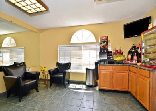 Hotel Econo Lodge  | Hesperia | California | United States 8