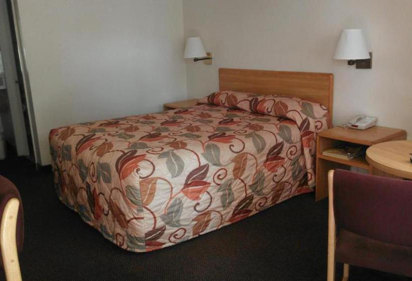 EZ 8 Motel Lancaster