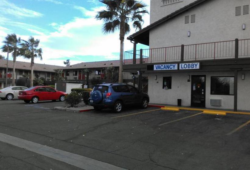 EZ 8 Motel Lancaster  | Lancaster | California | United States 2