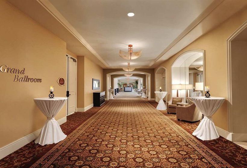 The Waterfront Beach Resort, a Hilton  | Huntington Beach | California | United States 7