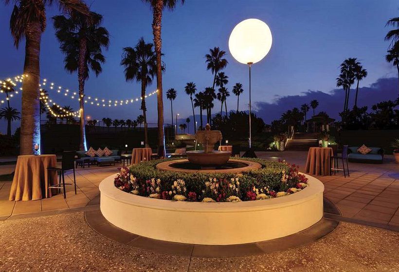 The Waterfront Beach Resort, a Hilton  | Huntington Beach | California | United States 8