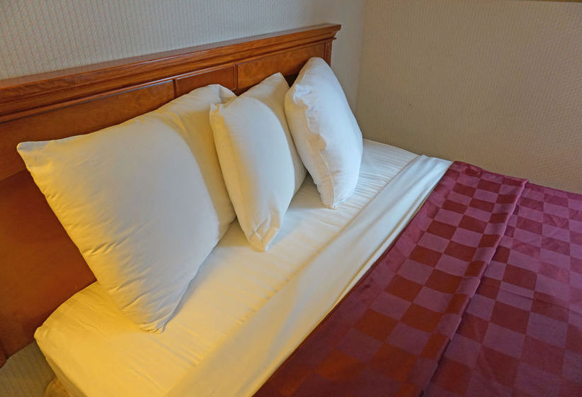 Hotel Ramada Limeted Lax Airport East  | Inglewood | California | United States 18