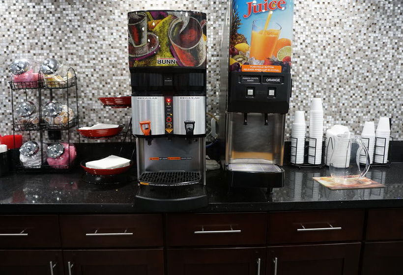 Hotel Ramada Limeted Lax Airport East  | Inglewood | California | United States 6