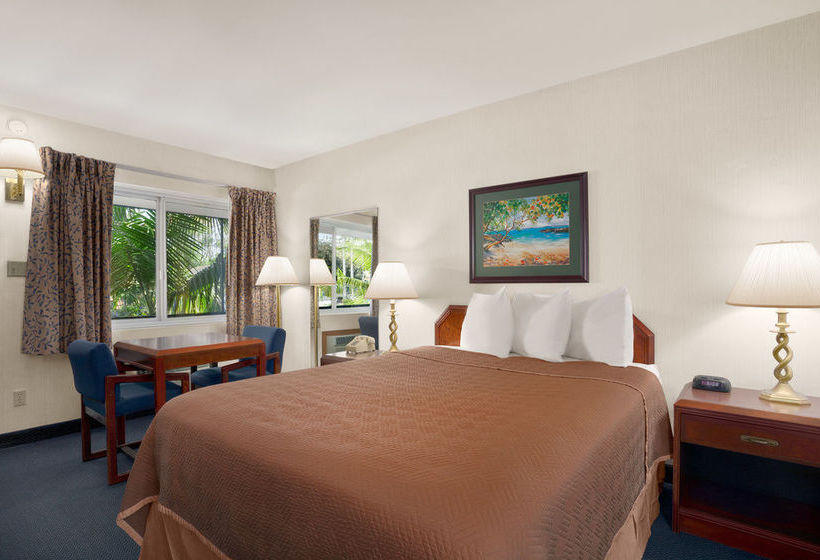 Hotel Travelodge La Jolla Beach  | La Jolla | California | United States 9