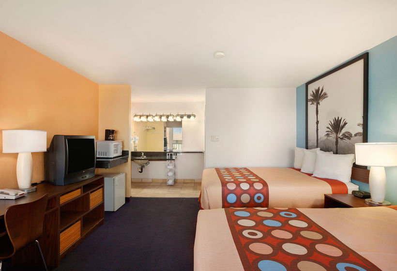 Motel Super 8 Indio  | Indio | California | United States 3