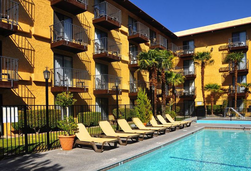 Hotel Oxford Suites Lancaster  | Lancaster | California | United States 12