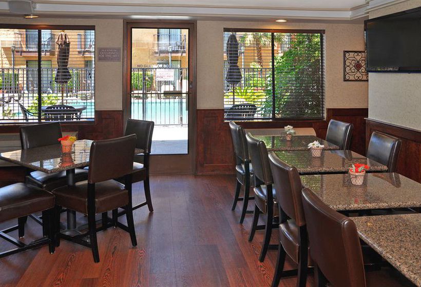 Hotel Oxford Suites Lancaster  | Lancaster | California | United States 9