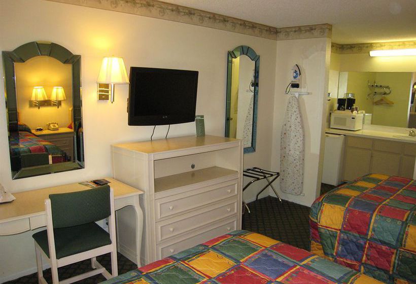 Town House Motel California