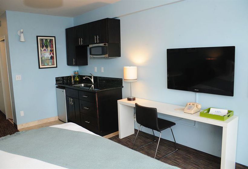 Hotel La Jolla Cove Suites