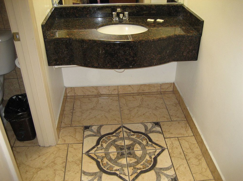 Walls Motel  | Long Beach | California | United States 13