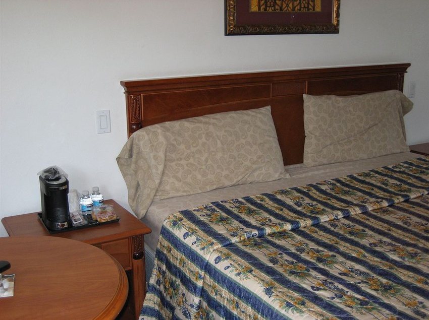 Walls Motel  | Long Beach | California | United States 15