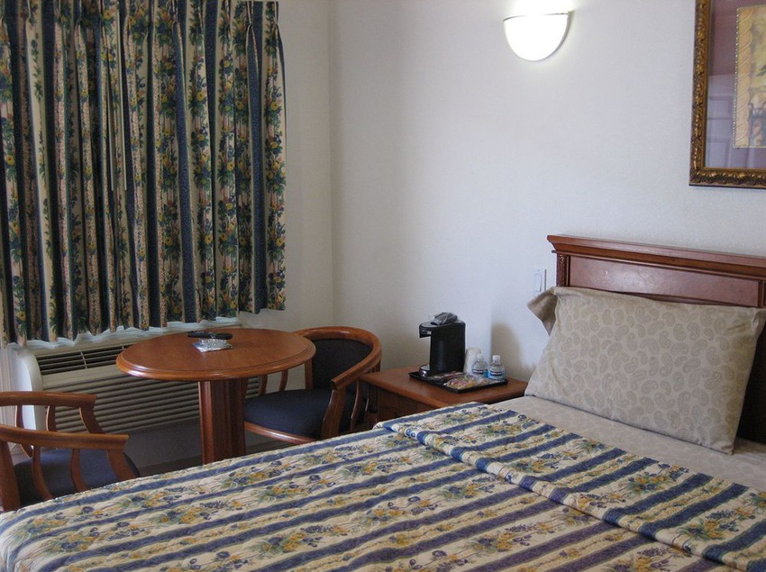 Walls Motel  | Long Beach | California | United States 7