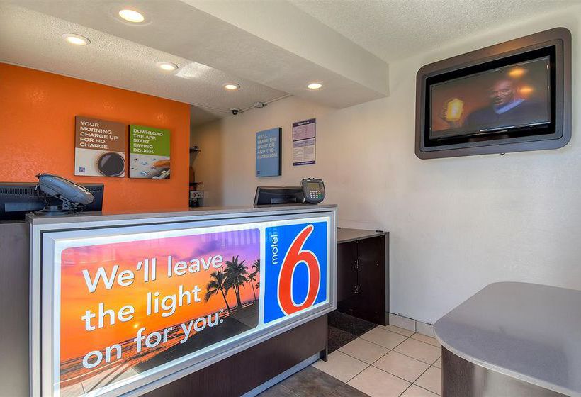 Motel 6 Los Angeles - Long Beach  | Long Beach | California | United States 15