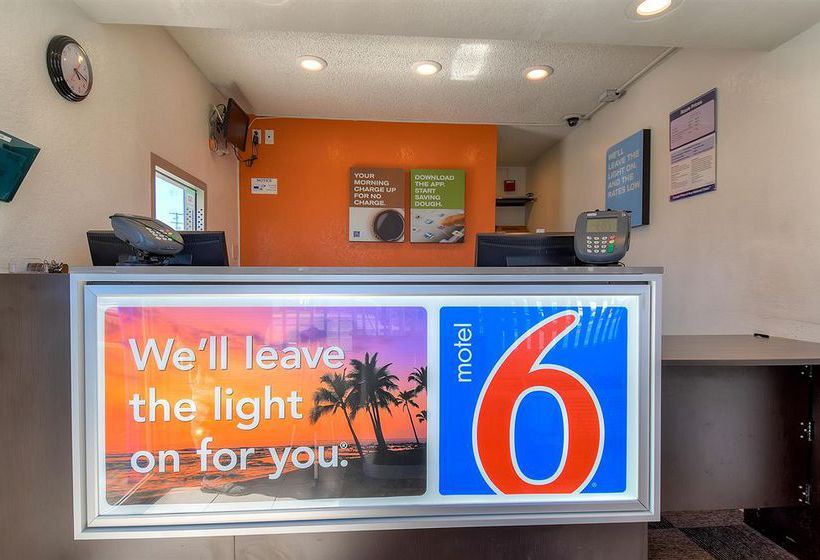 Motel 6 Los Angeles - Long Beach  | Long Beach | California | United States 17