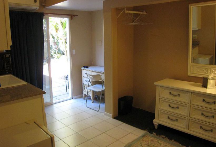 Bed and Breakfast Cinema Suites  | Los Angeles | California | United States 12