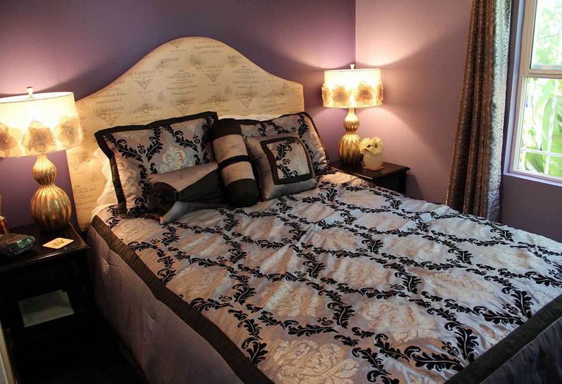 Bed and Breakfast Cinema Suites  | Los Angeles | California | United States 2