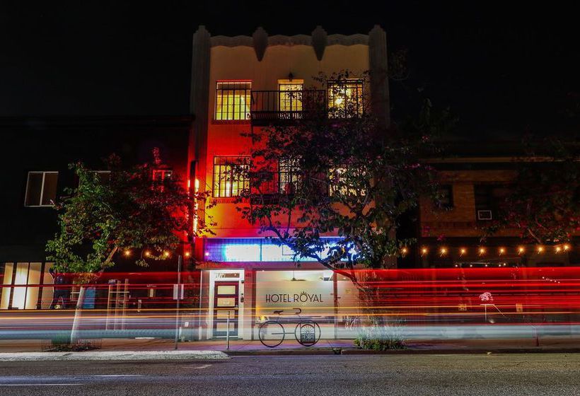 Hotel Royal California