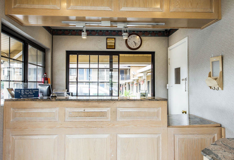 Hotel Rodeway Inn Monterey  | Monterey | California | United States 7