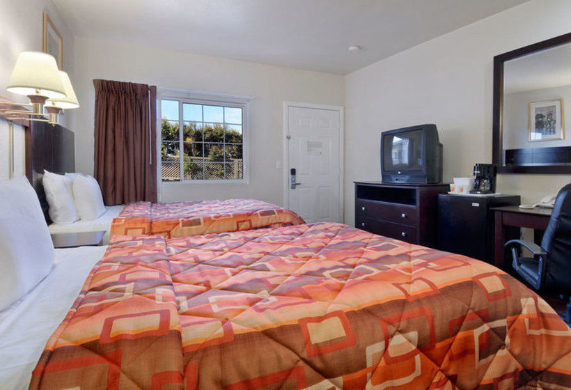 Hotel Super 8 Monterey  | Monterey | California | United States 3