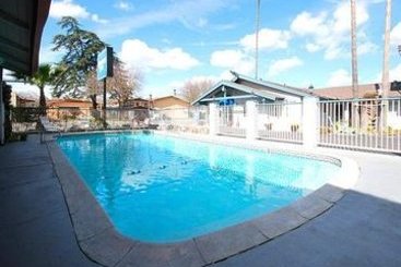 Hotel Tiki Lodge Modesto  | Modesto | California | United States 1