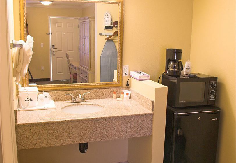 Hotel Days Inn Mojave CA Mojave