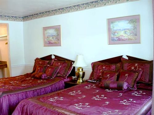 Del Monte Pines Motel  | Monterey | California | United States 5