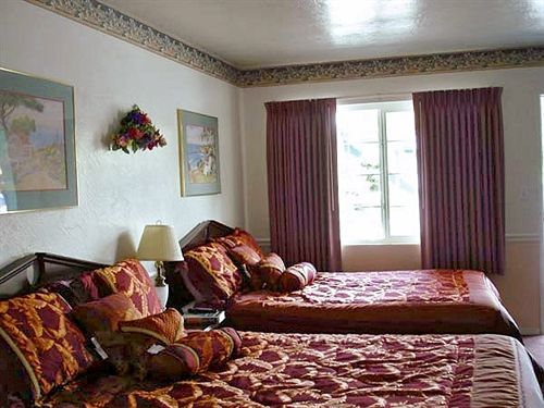 Del Monte Pines Motel  | Monterey | California | United States 7