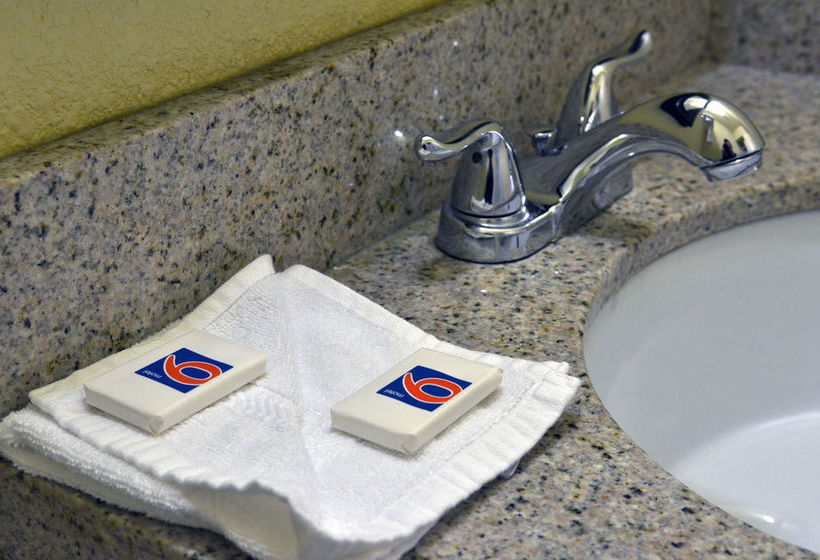 Hotel Knights Inn Modesto  | Modesto | California | United States 1