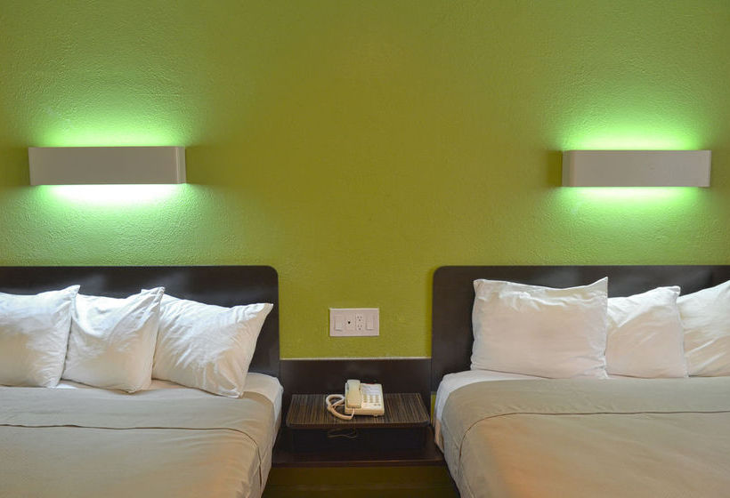 Hotel Knights Inn Modesto  | Modesto | California | United States 2