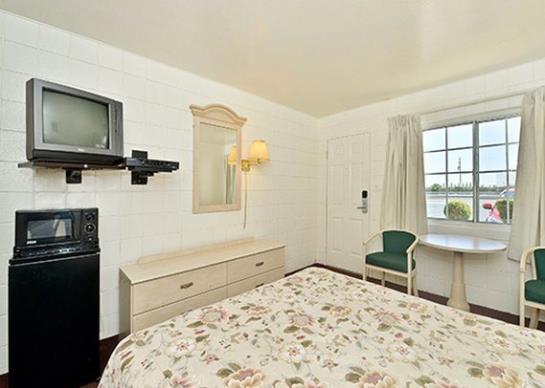 Hotel Rodeway Inn Merced  | Merced | California | United States 4