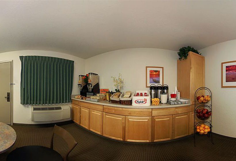 Hotel Quality Inn Monterey Beach Dunes   | Marina | California | United States 2