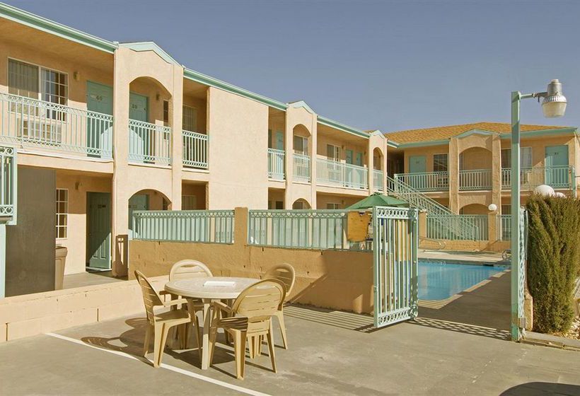 Hotel Americas Best Value Inn  | Mojave | California | United States 10