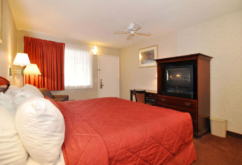 Hotel Ramada Limited Monterey Carmel  | Monterey | California | United States 3