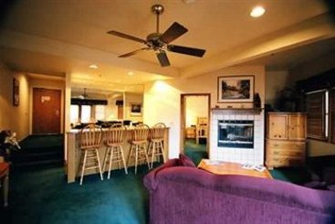 Pines Resort  | Oakhurst | California | United States 14