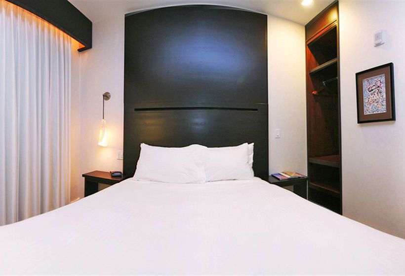 O Hotel  | Los Angeles | California | United States 19